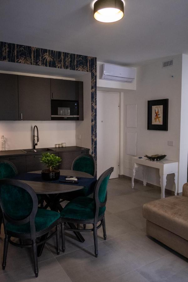 Unica Suites Milano Екстериор снимка