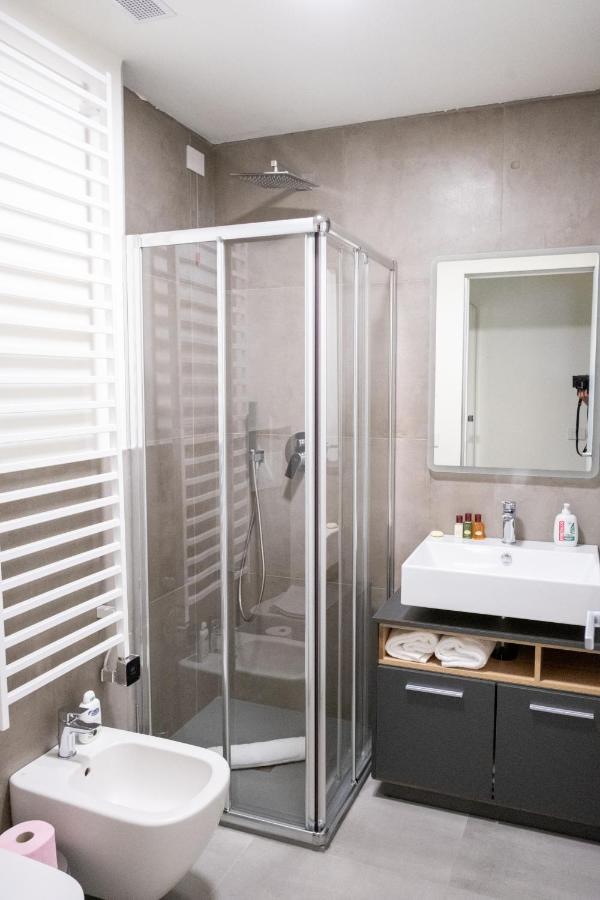 Unica Suites Milano Екстериор снимка